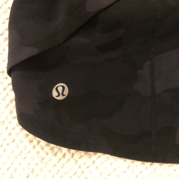 LULULEMON RUN LOW RISE size 6 Camo Pattern - Picture 4 of 4